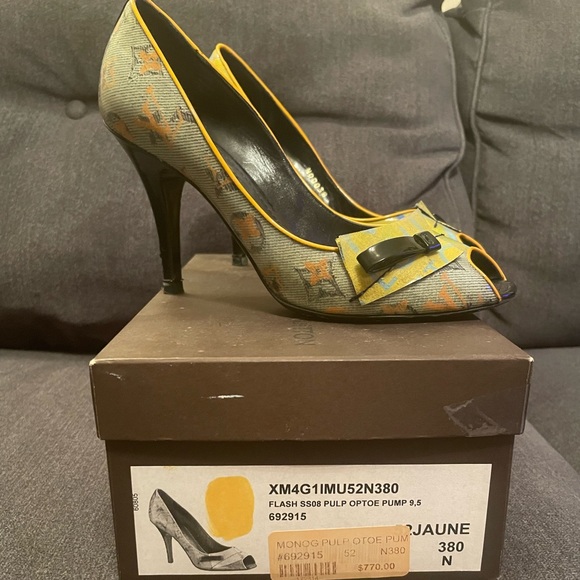 Limited Edition Runway Richard Prince for Louis Vuitton Heels - Picture 1 of 8